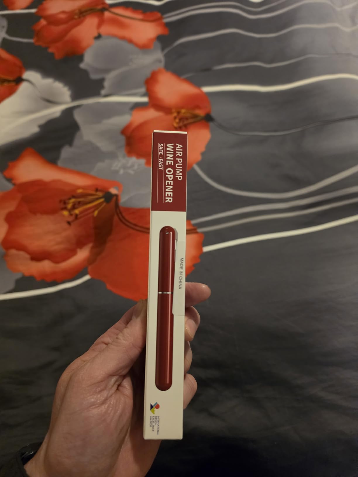 Air pressure wine opener packaging review